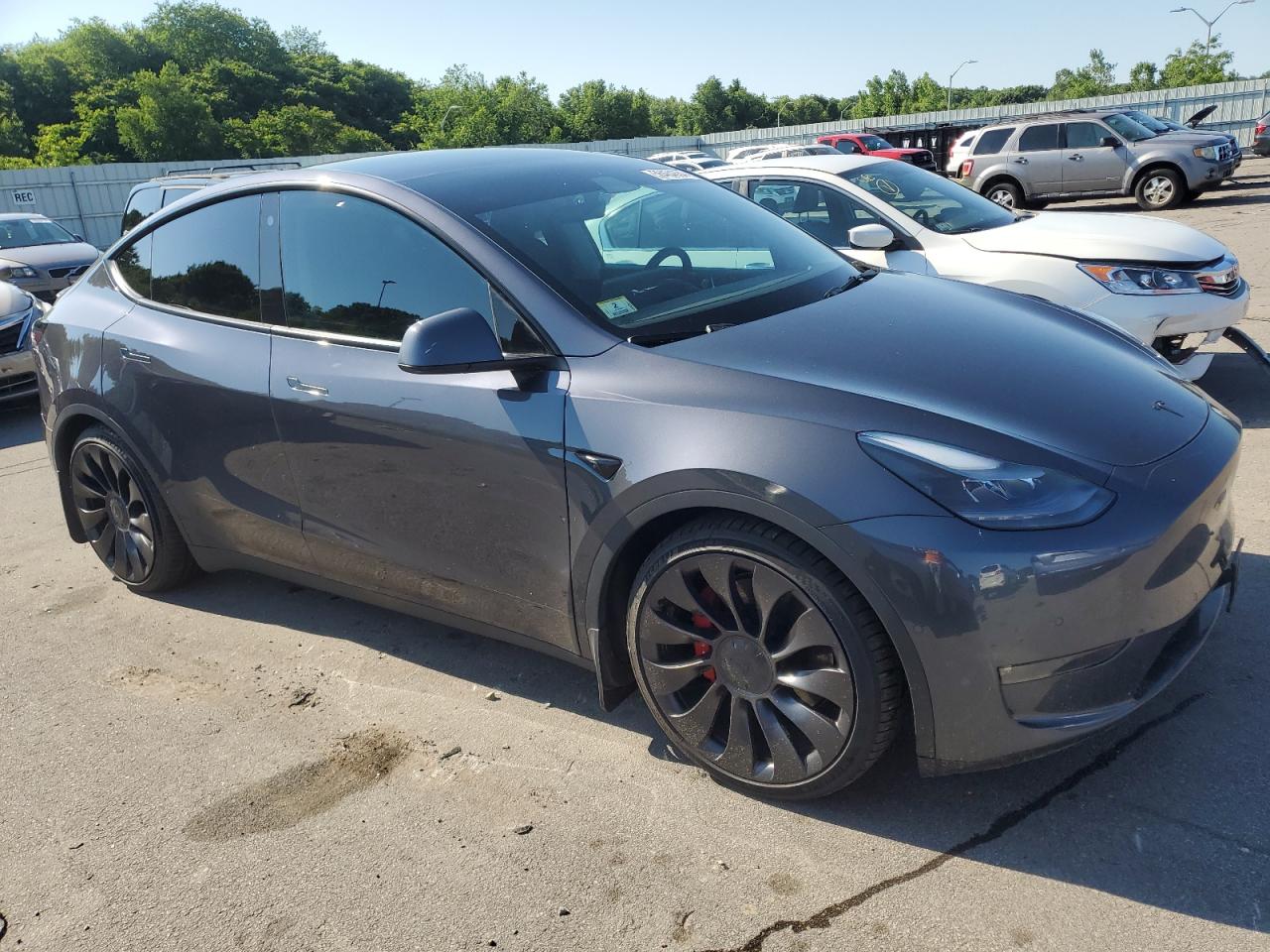 2022 TESLA MODEL Y  VIN:7SAYGDEF7NF373289