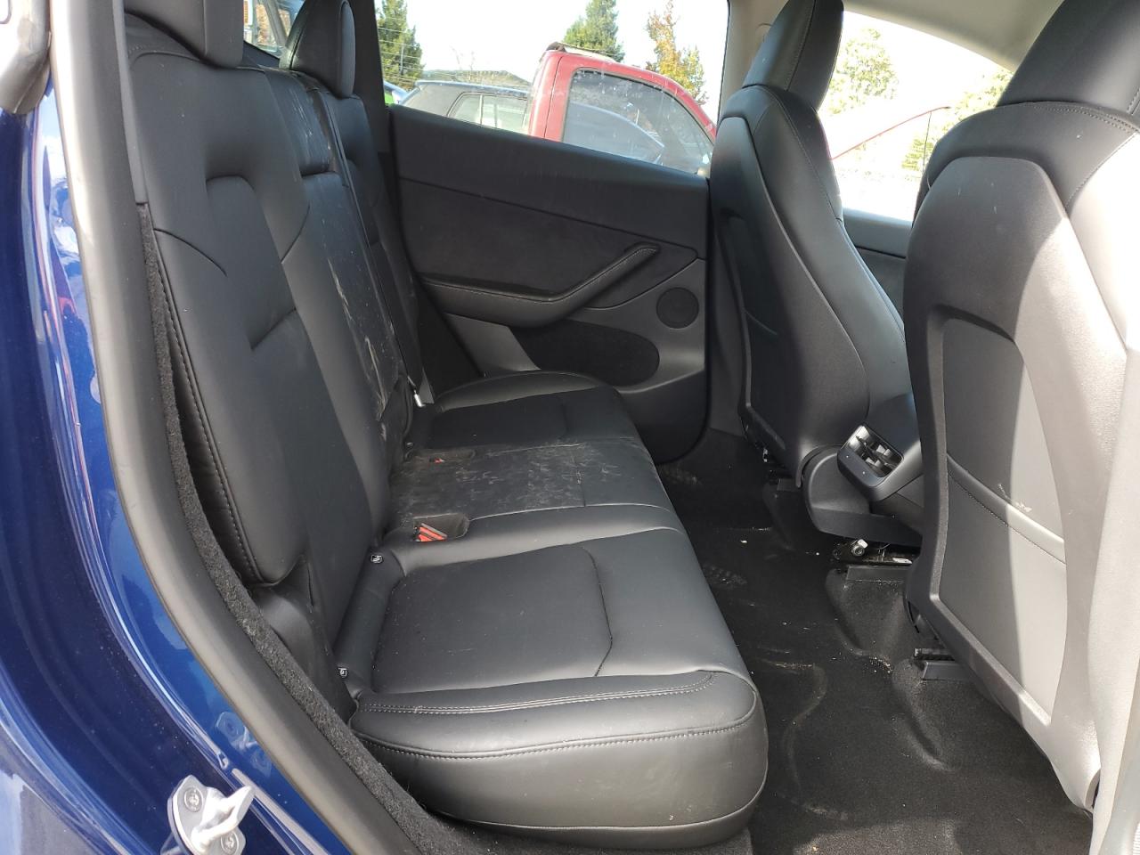 2023 TESLA MODEL Y  VIN:7SAYGDEE0PA082074