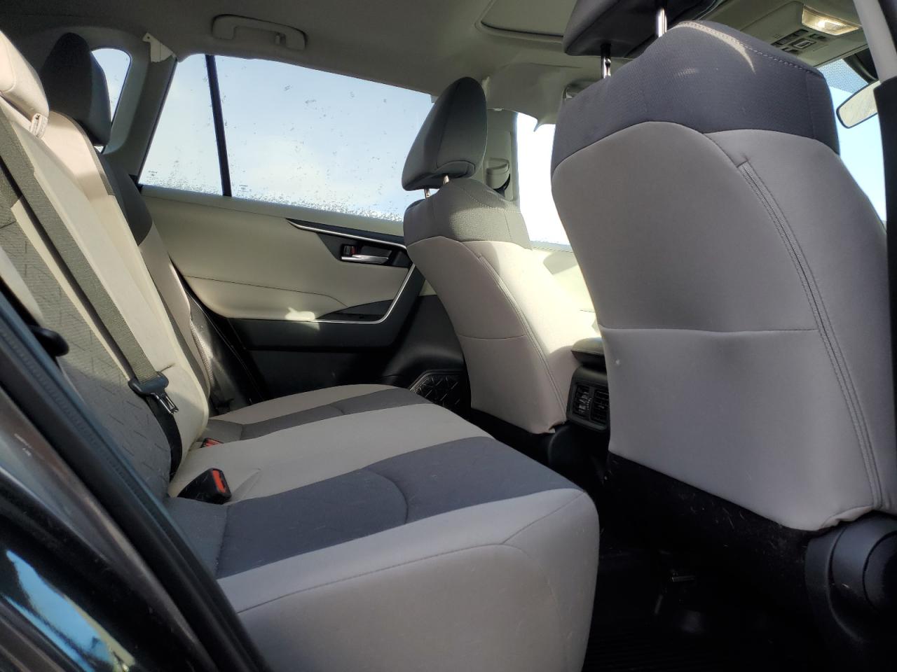 2023 TOYOTA RAV4 XLE VIN:2T3P1RFVXPC388588