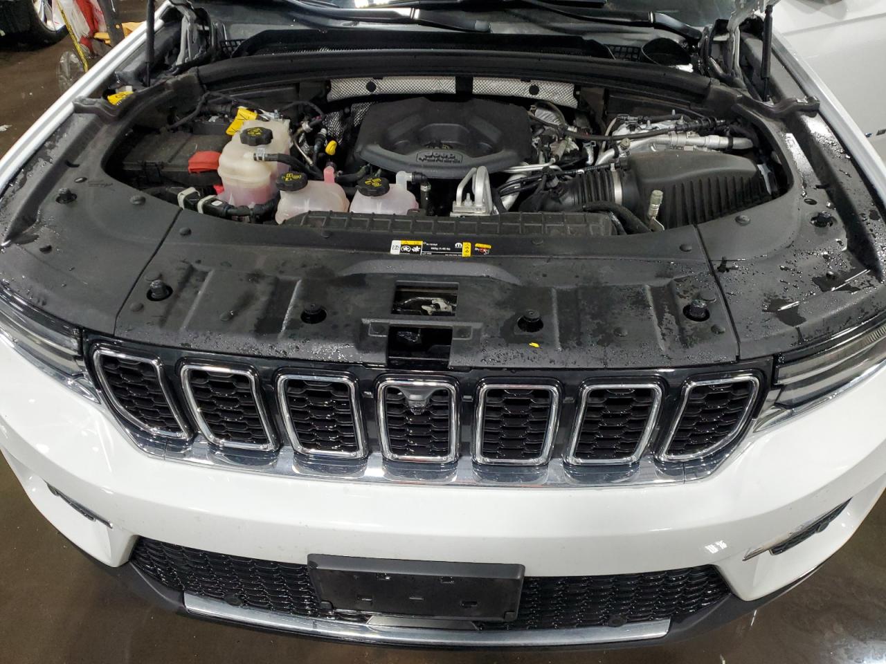 2022 JEEP GRAND CHEROKEE LIMITED 4XE VIN:1C4RJYB69N8721642