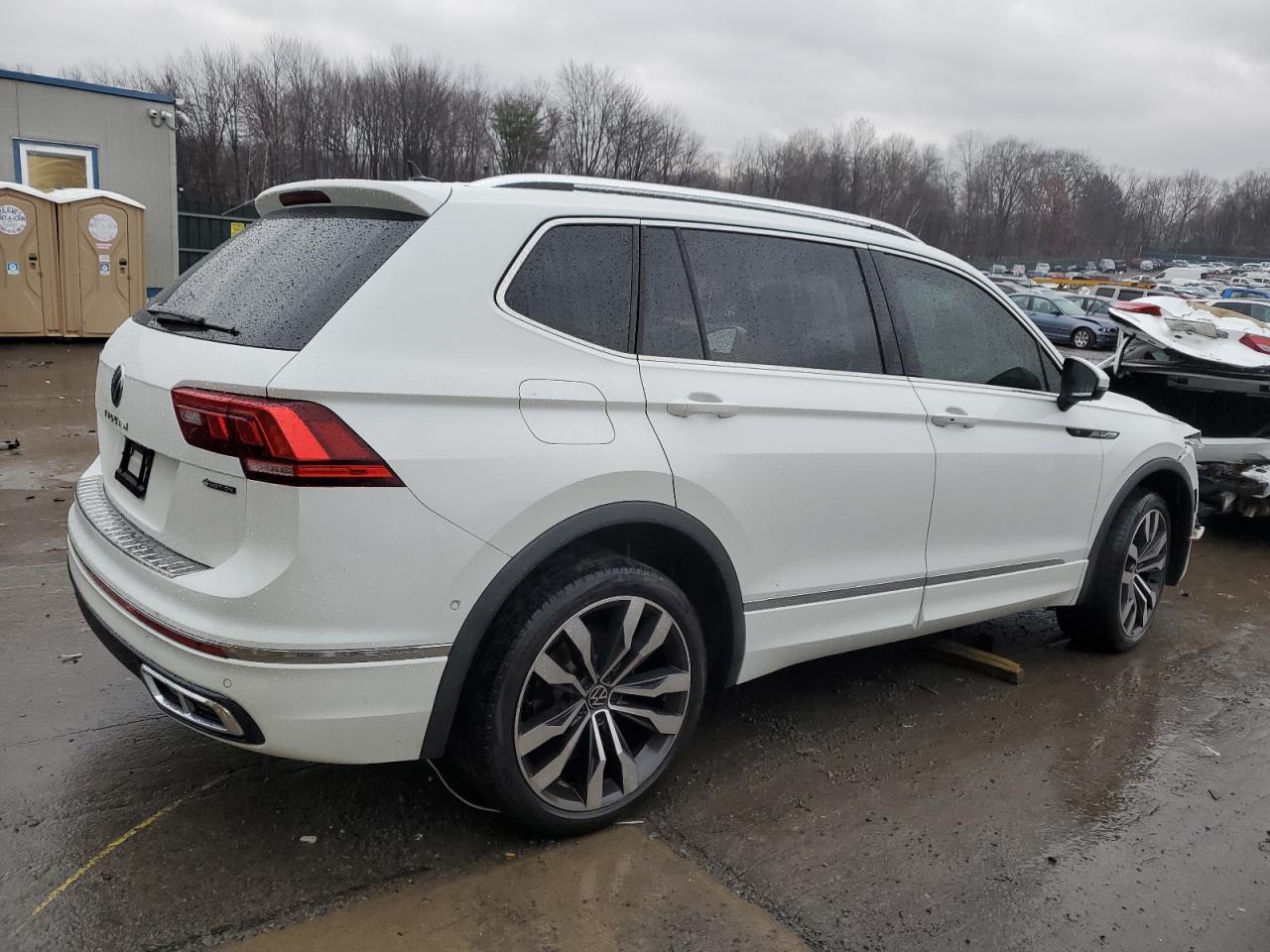 2022 VOLKSWAGEN TIGUAN SEL R-LINE VIN:3VV4B7AX1NM020764