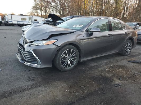 2022 TOYOTA CAMRY XLE VIN:4T1F11BKXNU063629