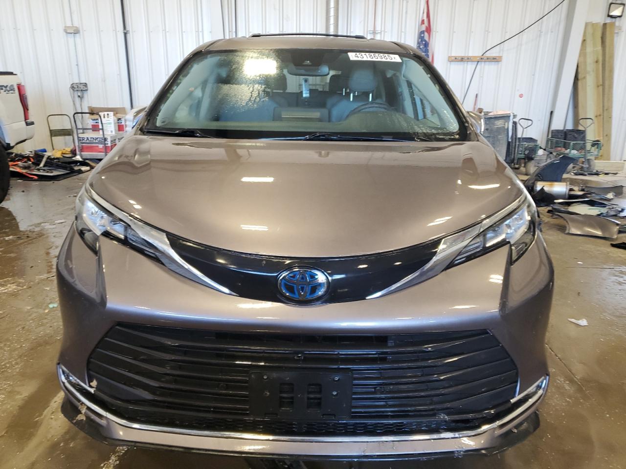 2022 TOYOTA SIENNA XLE VIN:5TDYSKFC6NS043806