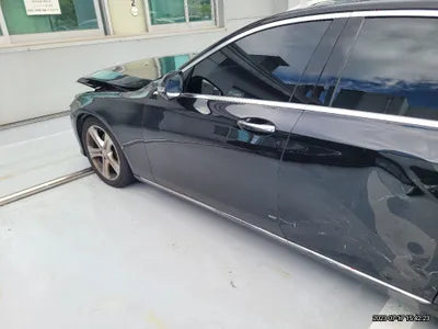 2017 Mercedes-Benz E 220 VIN: