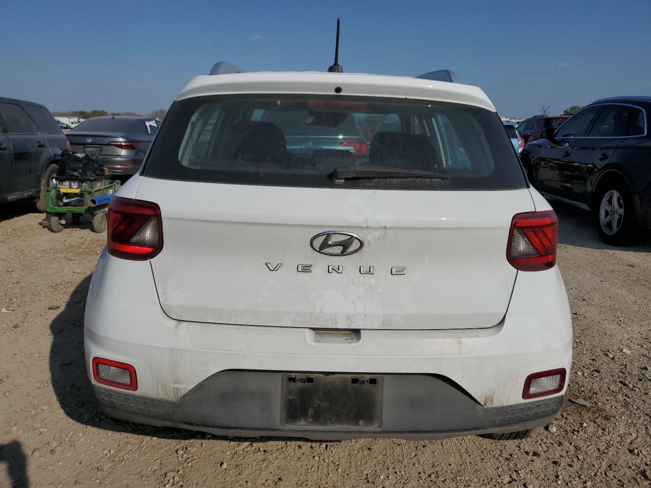 2024 HYUNDAI VENUE SEL VIN:KMHRC8A37RU299543
