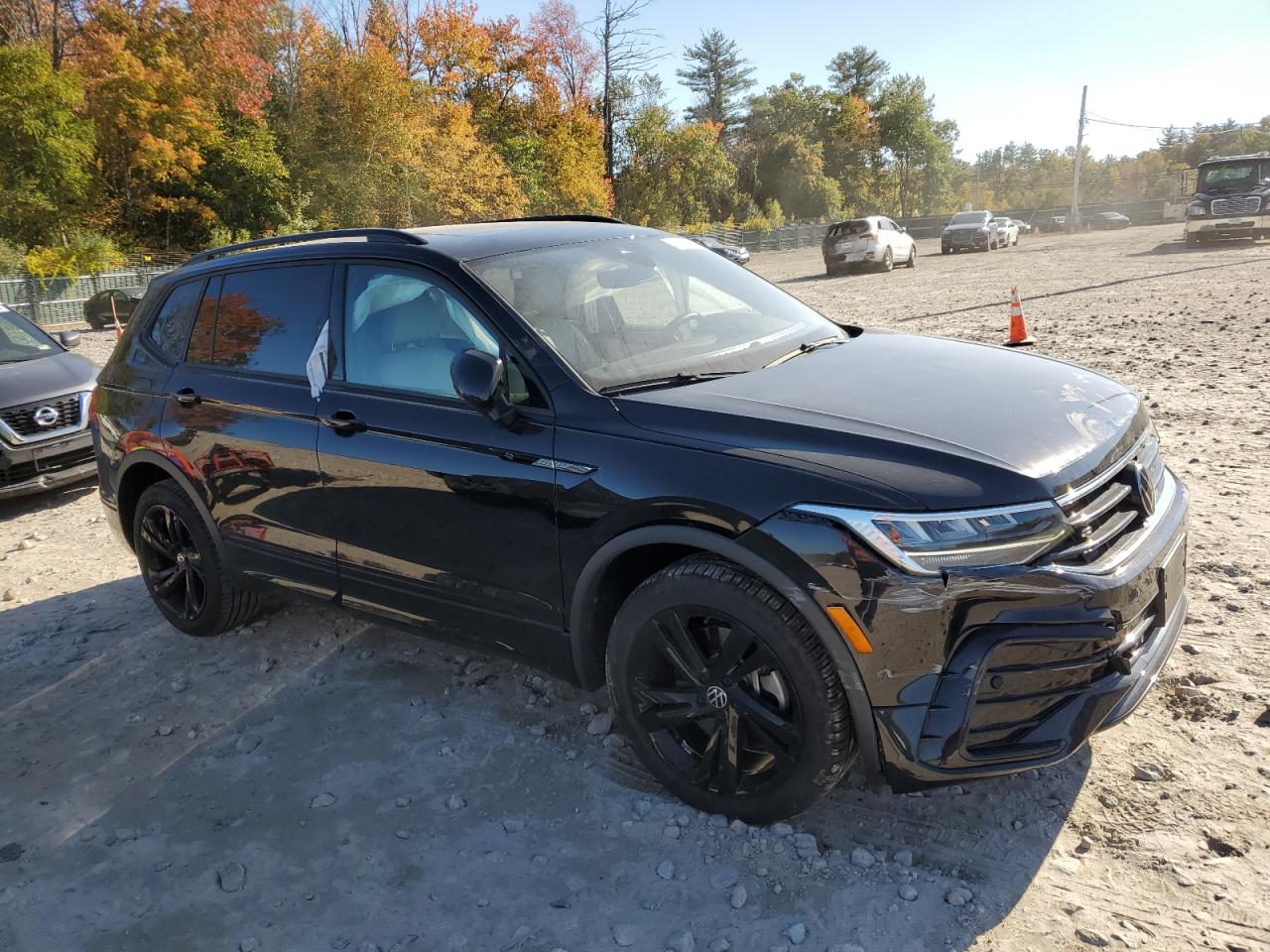 2023 VOLKSWAGEN TIGUAN SE R-LINE BLACK VIN:3VV8B7AXXPM090445