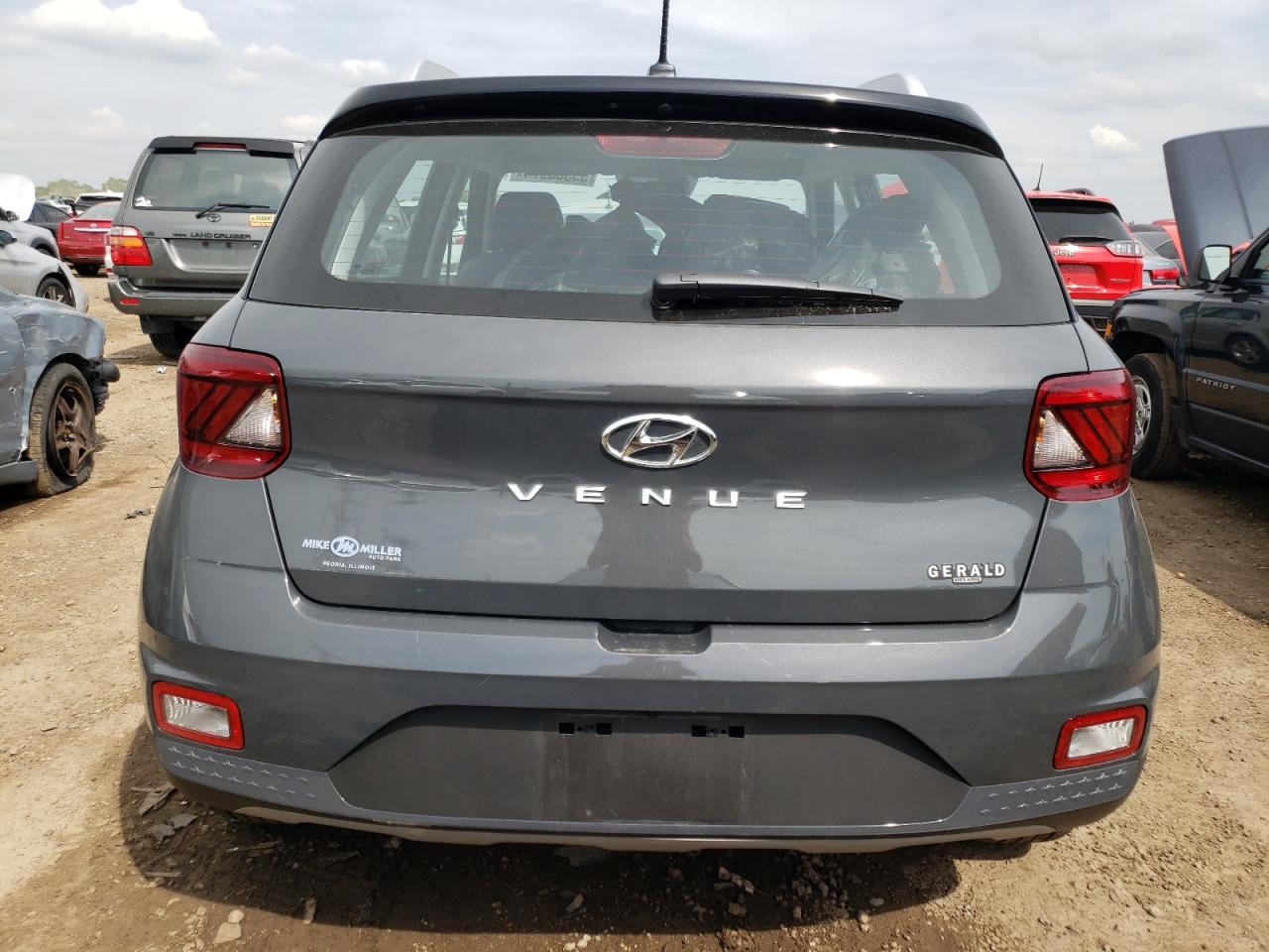 2023 HYUNDAI VENUE SEL VIN:KMHRC8A39PU268713