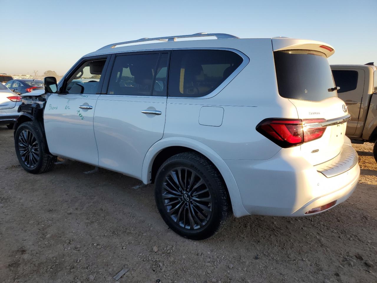 2022 INFINITI QX80 LUXE VIN:JN8AZ2AE6N9293085