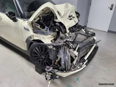2019 MINI Clubman WMWLN9102K2H40352 VIN:WMWLN9102K2H40352
