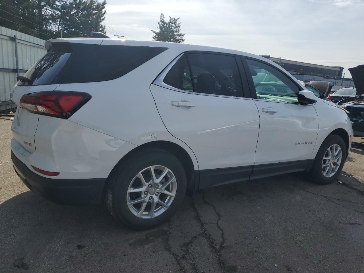 2023 CHEVROLET EQUINOX LT VIN:3GNAXUEG7PL184239