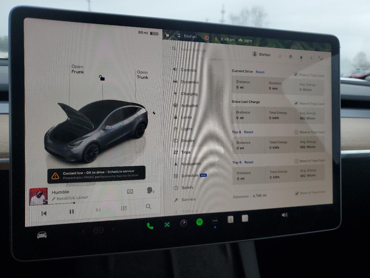 2023 TESLA MODEL Y  VIN:7SAYGDEE4PA070526