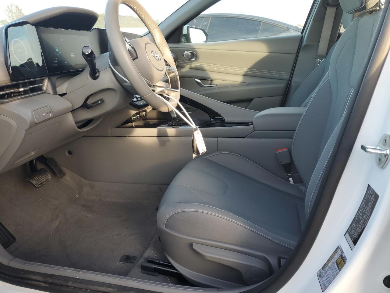 2023 HYUNDAI ELANTRA SEL VIN:5NPLS4AG5PH098062