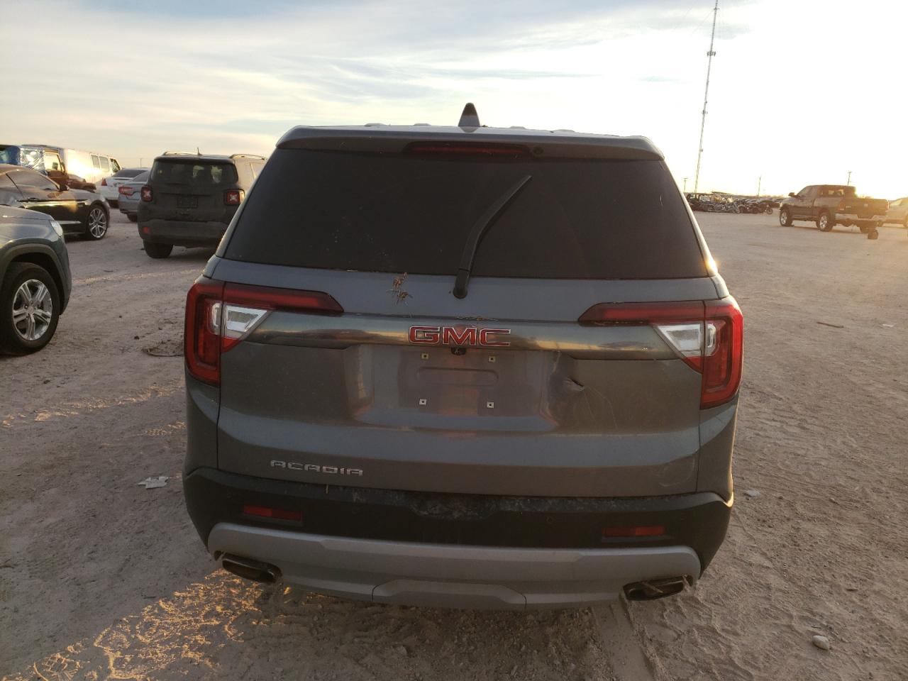 2022 GMC ACADIA SLE VIN:1GKKNKL47NZ125802