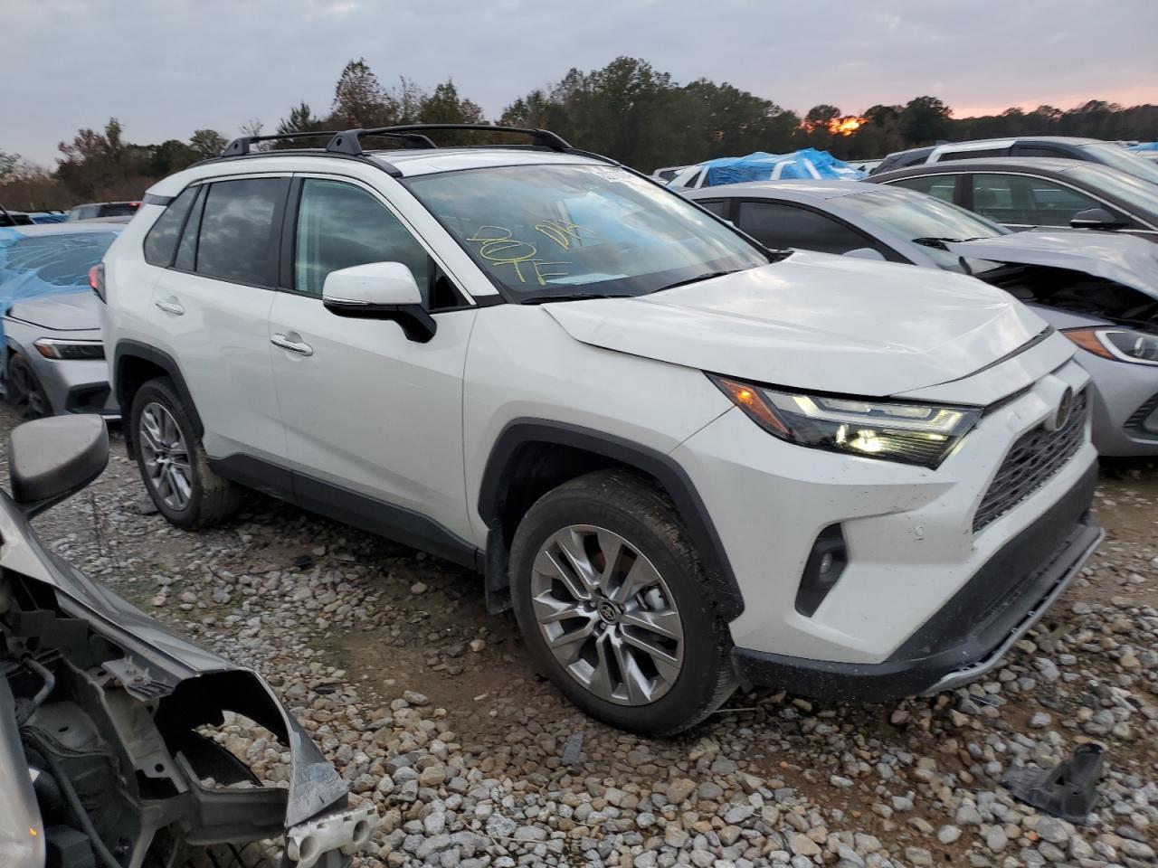 2024 TOYOTA RAV4 LIMITED VIN:2T3Y1RFV7RW346739