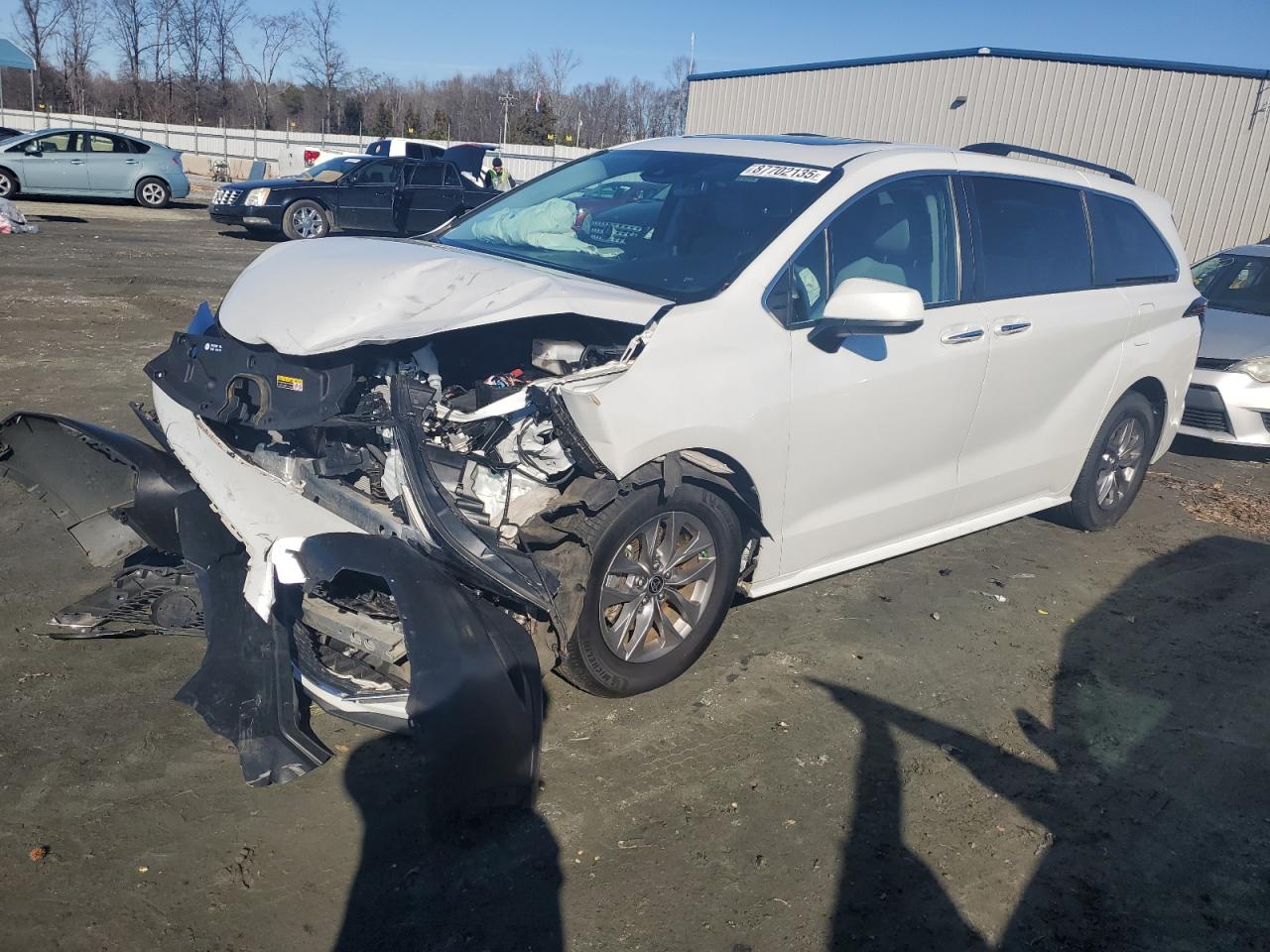 2022 TOYOTA SIENNA XLE VIN:5TDYRKEC5NS078737