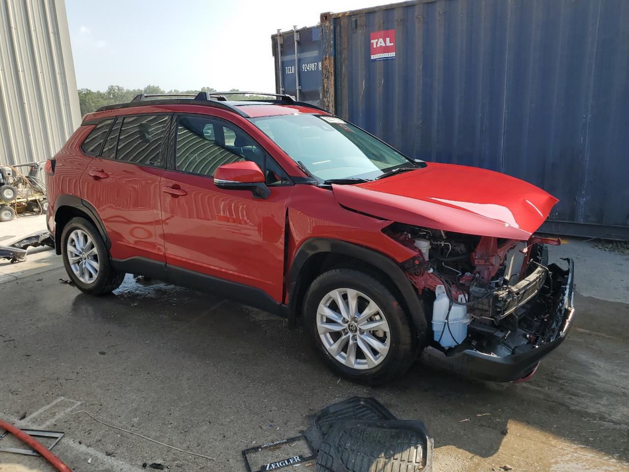 2022 TOYOTA COROLLA CROSS LE VIN:7MUBAABGXNV032115