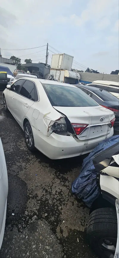 2017 Toyota Camry VIN: