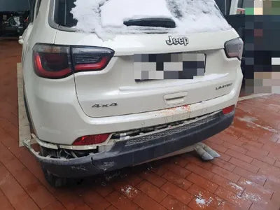 2020 Jeep Compass VIN: