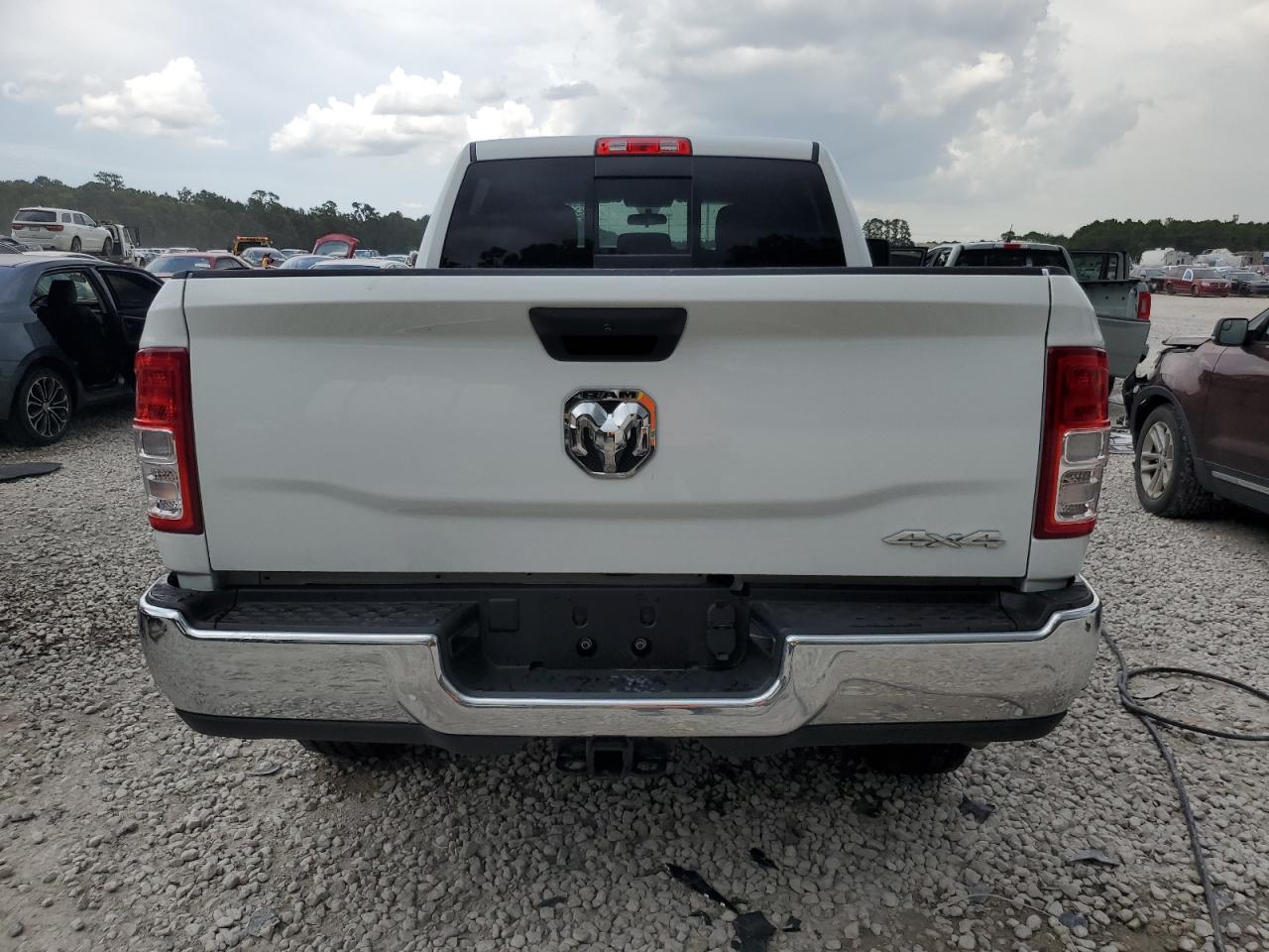 2024 RAM 2500 TRADESMAN VIN:3C6UR5CL8RG224028