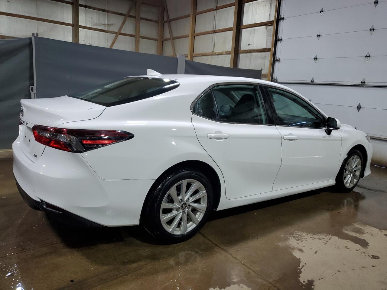 2022 TOYOTA CAMRY LE VIN:4T1C11AK5NU059704