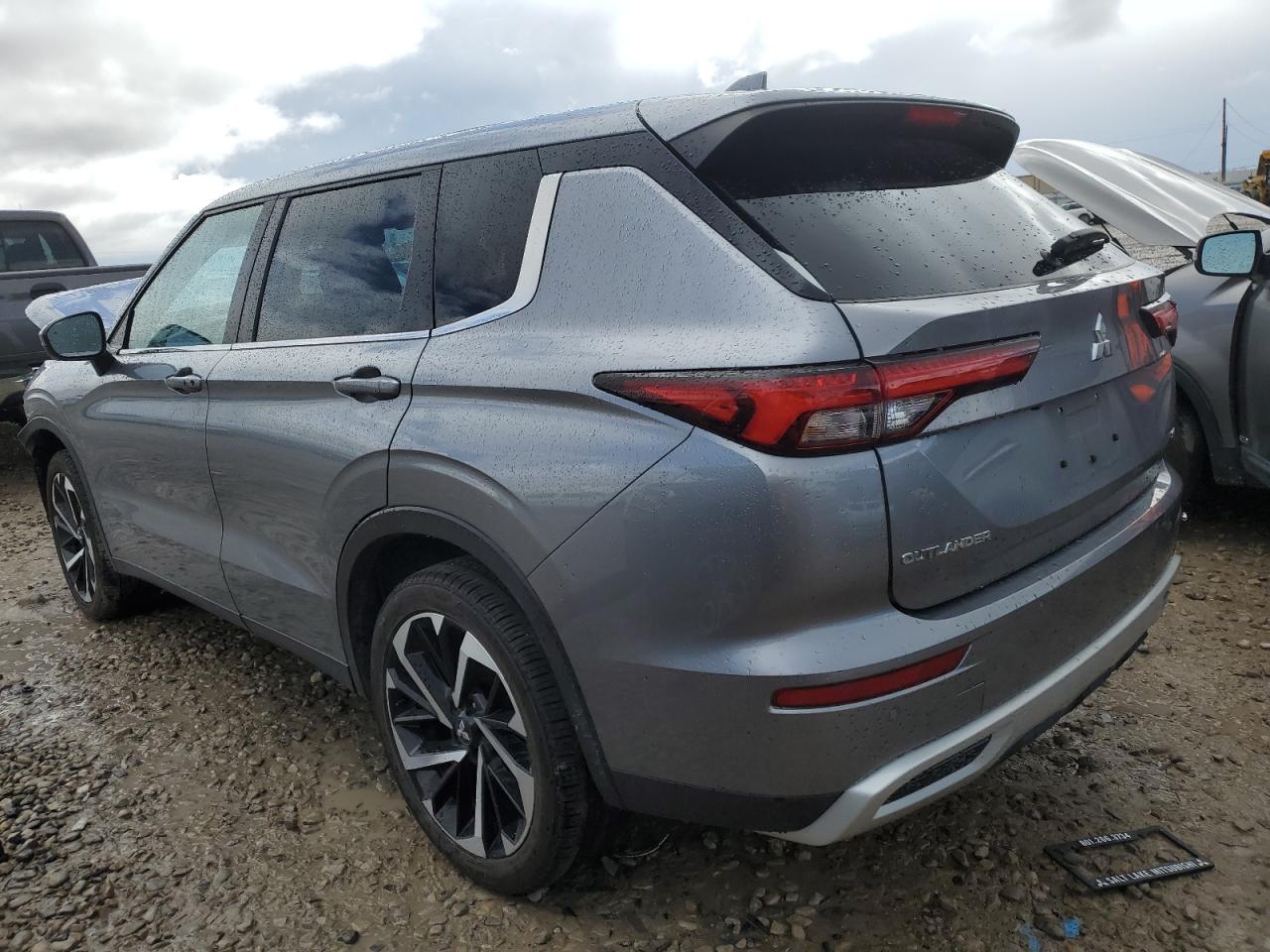 2022 MITSUBISHI OUTLANDER SE VIN:JA4J4UA86NZ086433