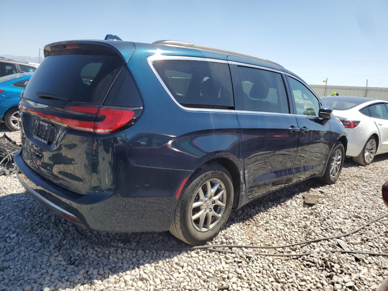 2022 CHRYSLER PACIFICA TOURING VIN:2C4RC1FG3NR152375