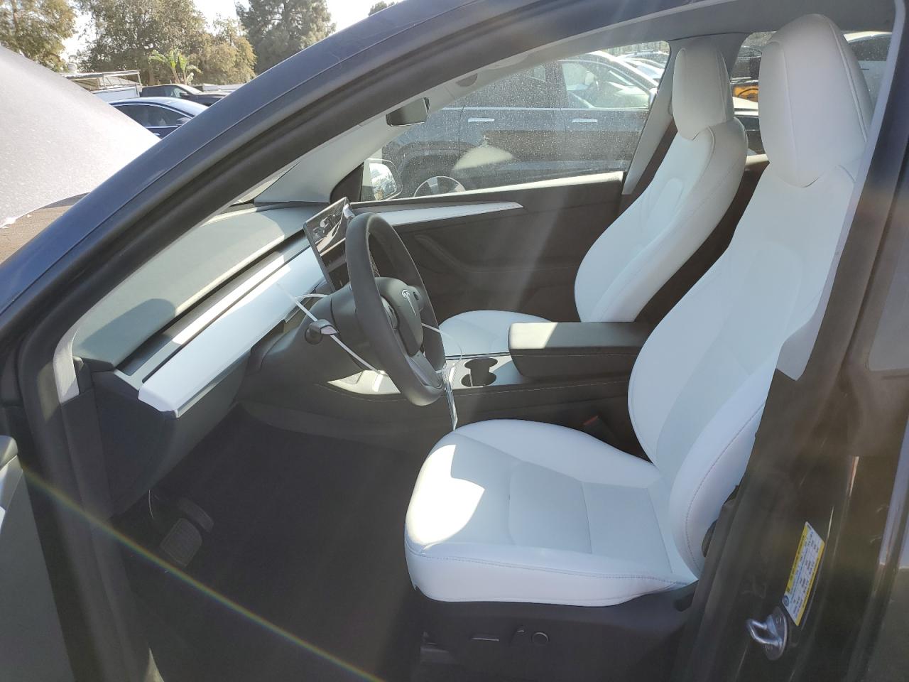 2024 TESLA MODEL Y  VIN:7SAYGDED2RF055374