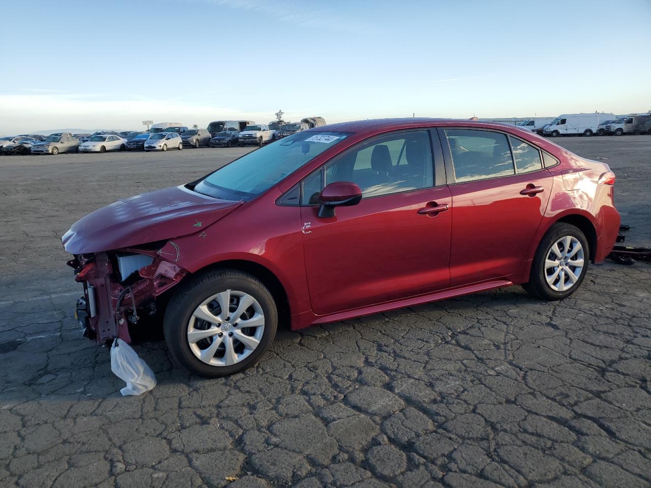 2023 TOYOTA COROLLA LE VIN:JTDBCMFE9PJ005647