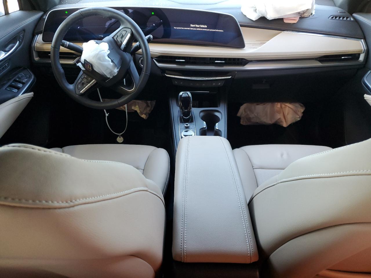 2024 CADILLAC XT4 PREMIUM LUXURY VIN:1GYFZCR43RF241465