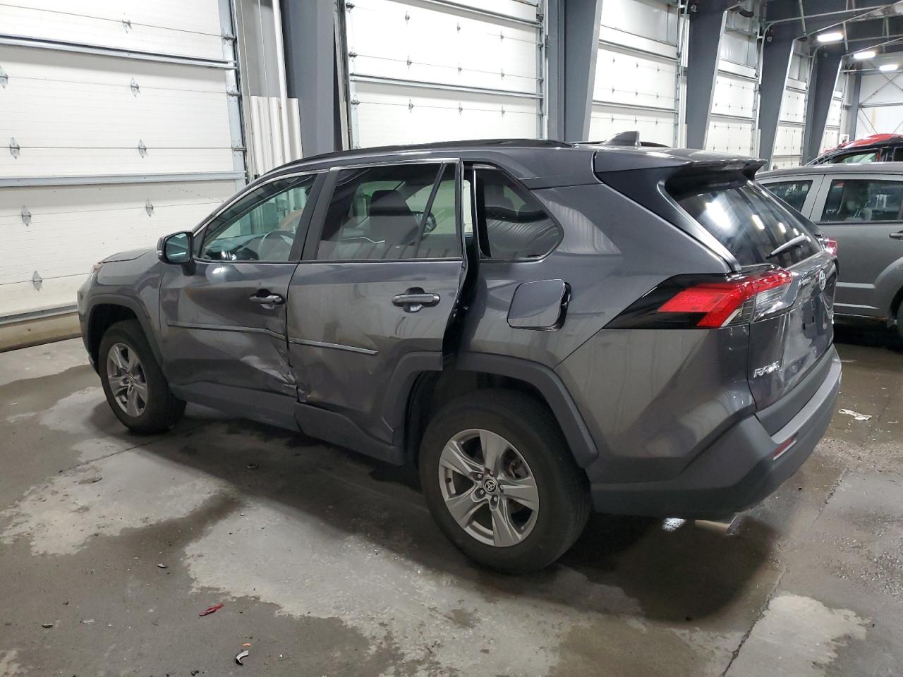 2022 TOYOTA RAV4 XLE VIN:2T3P1RFV6NC293197