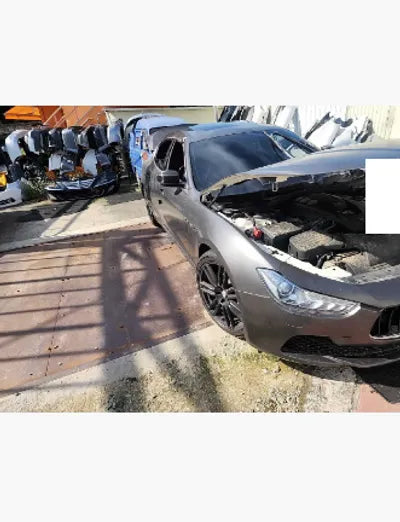 2016 maserati gbb4 465KMZAM57RTA6G11 VIN:465KMZAM57RTA6G11