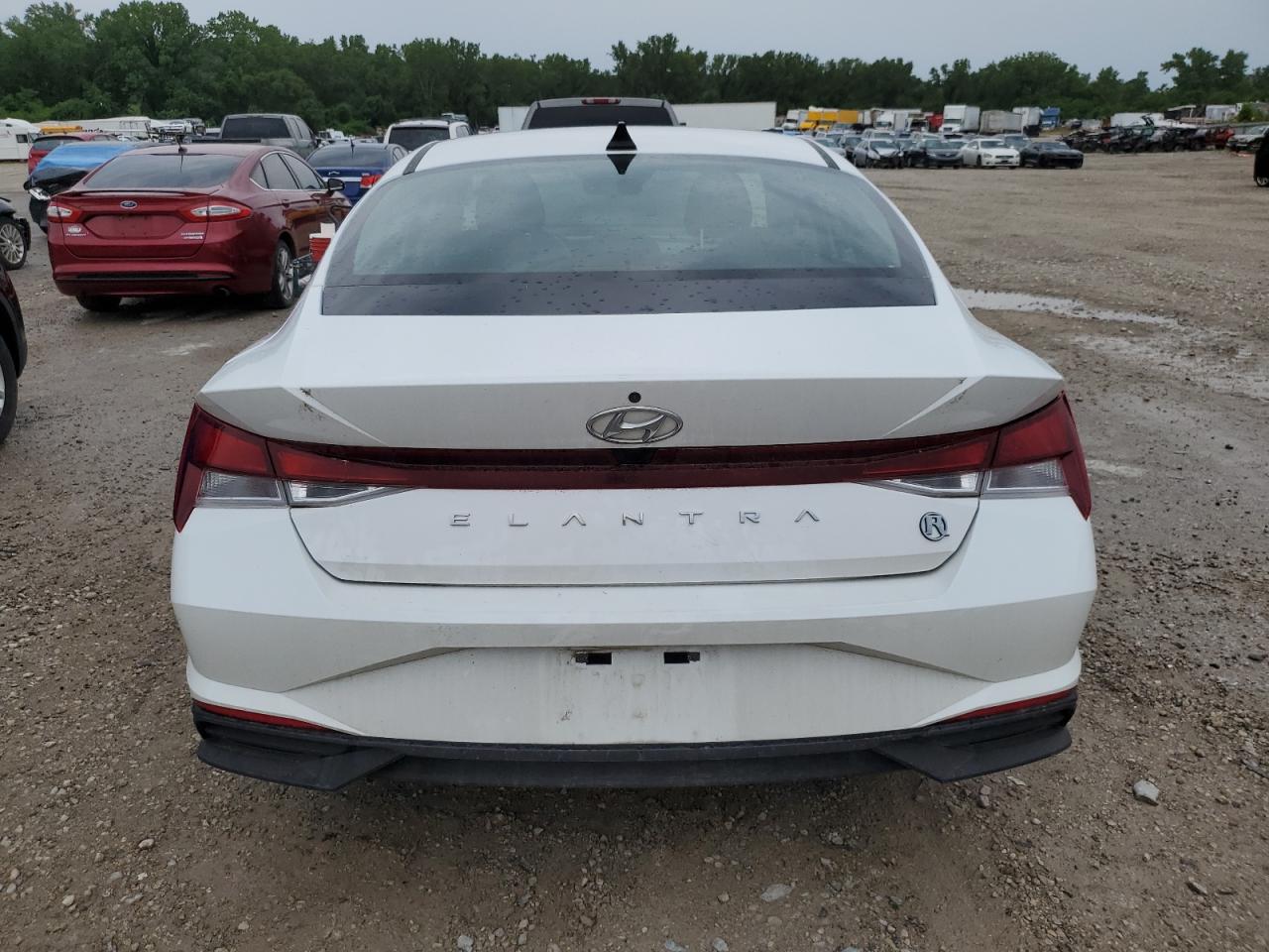 2022 HYUNDAI ELANTRA SEL VIN:5NPLM4AG5NH058166