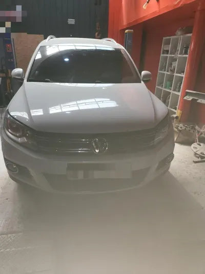 2015 Volkswagen Tiguan VIN: