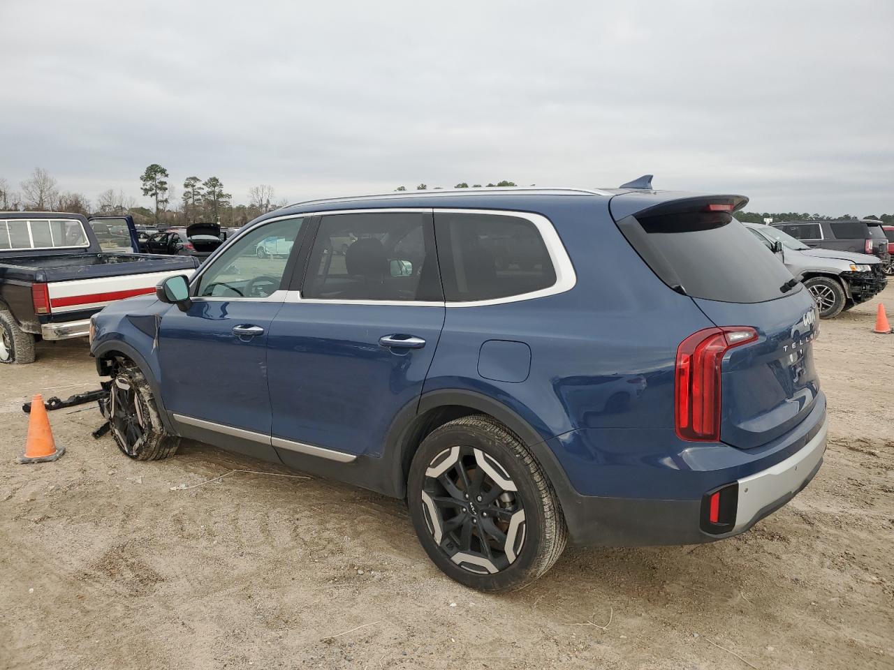 2024 KIA TELLURIDE S VIN:5XYP64GC7RG541154