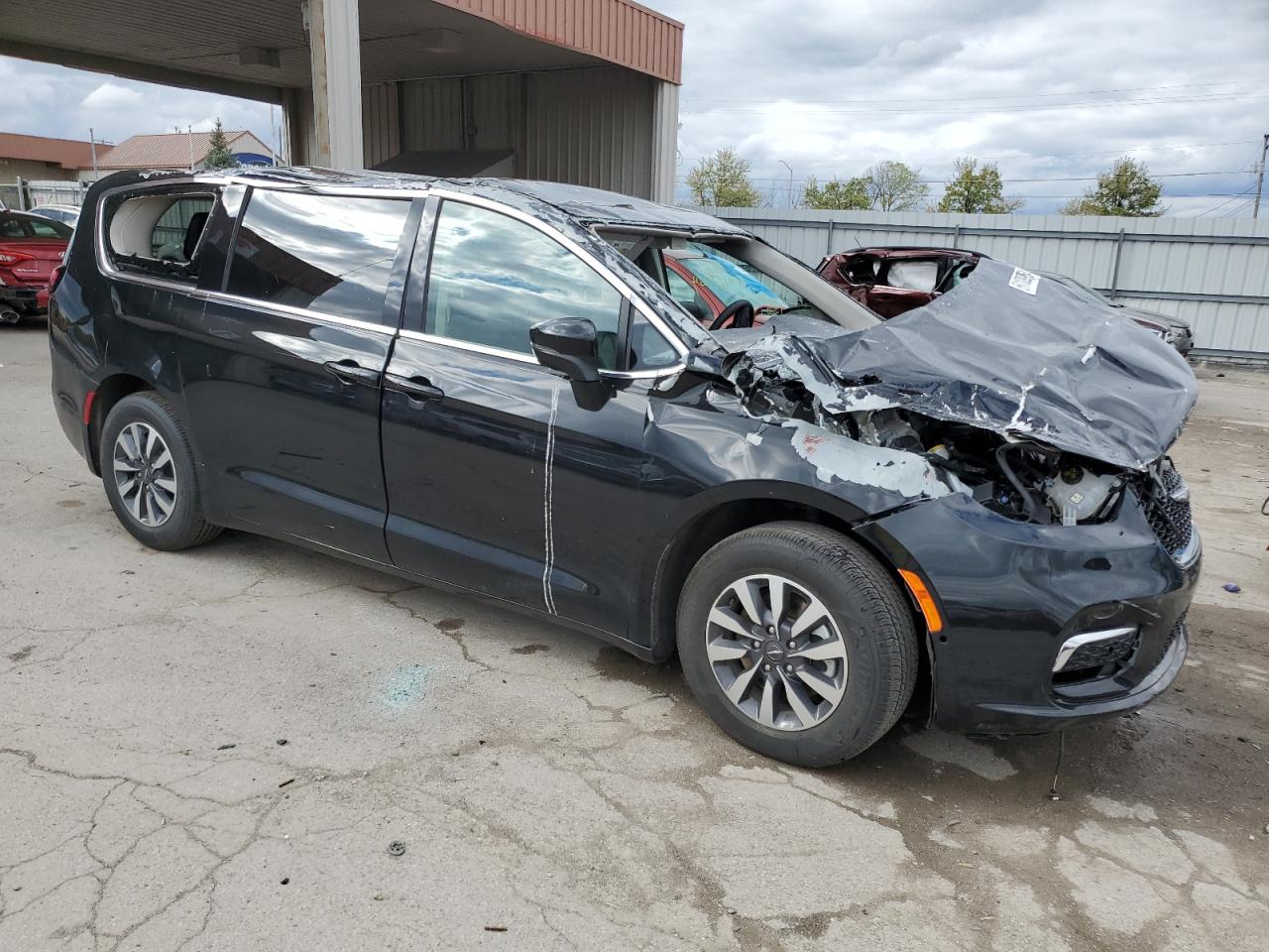 2023 CHRYSLER PACIFICA HYBRID TOURING L VIN:2C4RC1L76PR562613