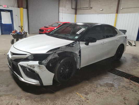2022 TOYOTA CAMRY XSE VIN:JA4ARUAU1RU002102