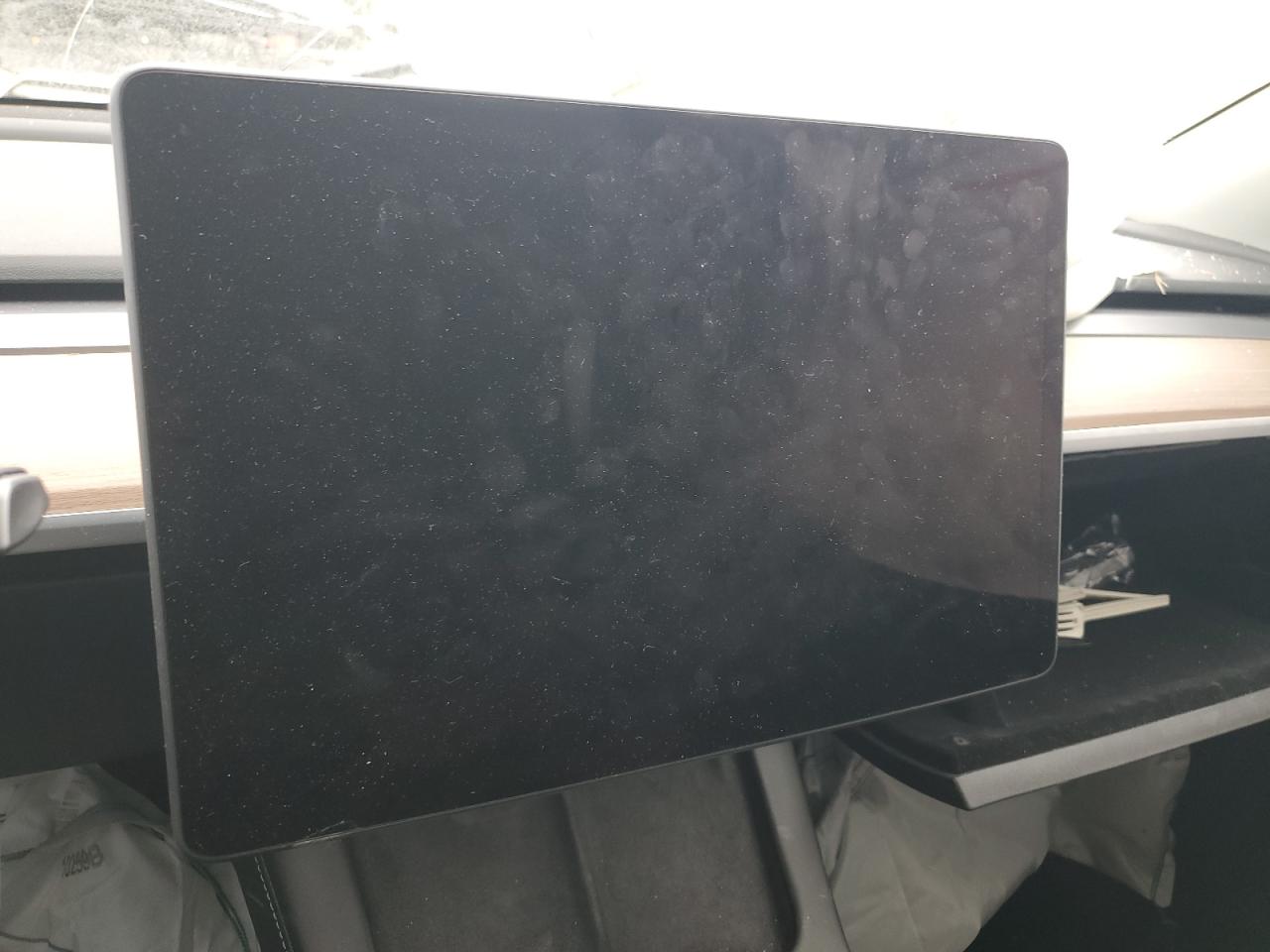 2022 TESLA MODEL Y  VIN:7SAYGDEF0NF494939