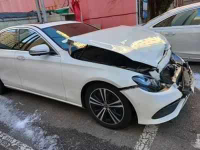 2020 Mercedes-Benz E 300 W1KZF4JBXLA817221 VIN:W1KZF4JBXLA817221