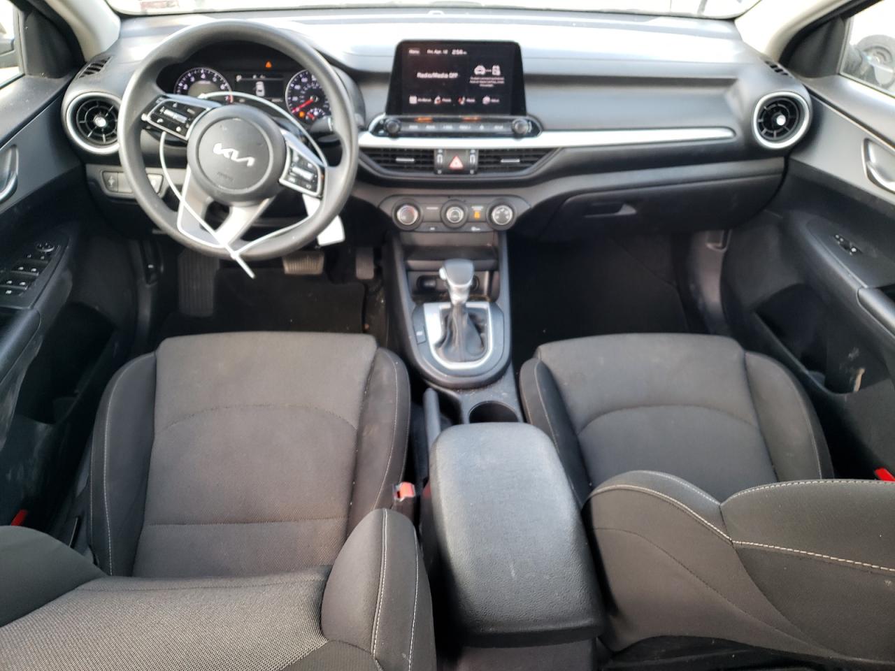2022 KIA FORTE FE VIN:3KPF24AD9NE432565