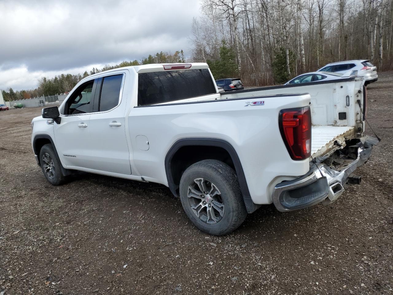 2022 GMC SIERRA K1500 SLE VIN:1GTVUBETXNZ511808