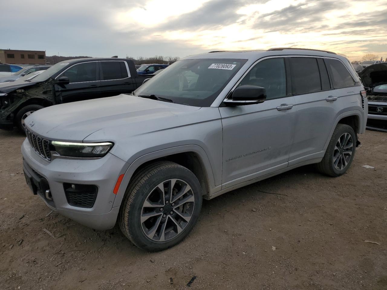 2022 JEEP GRAND CHEROKEE OVERLAND VIN:1C4RJHDG0N8533422