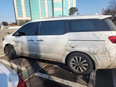 2014 Kia Carnival VIN:
