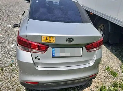 2016 Kia K5 KNAGT416BGA008895 VIN:KNAGT416BGA008895