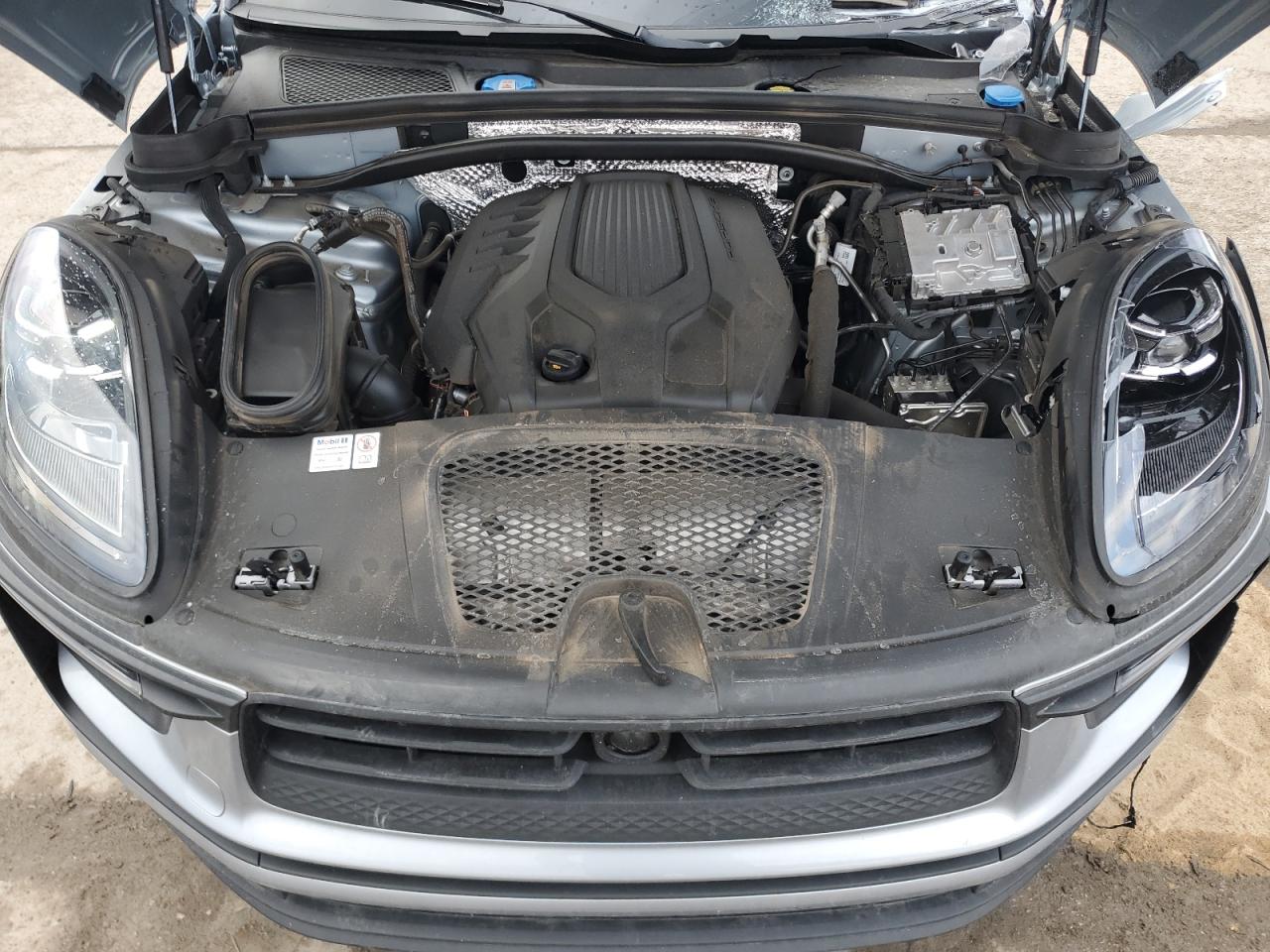 2024 PORSCHE MACAN BASE VIN:WP1AA2A54RLB10941