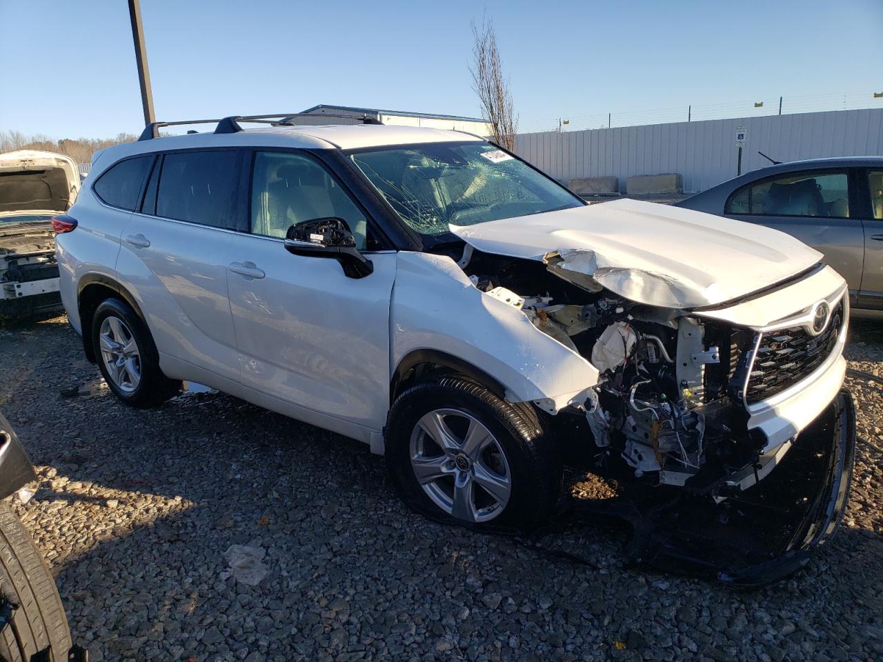 2022 TOYOTA HIGHLANDER L VIN:5TDCZRAH1NS539839