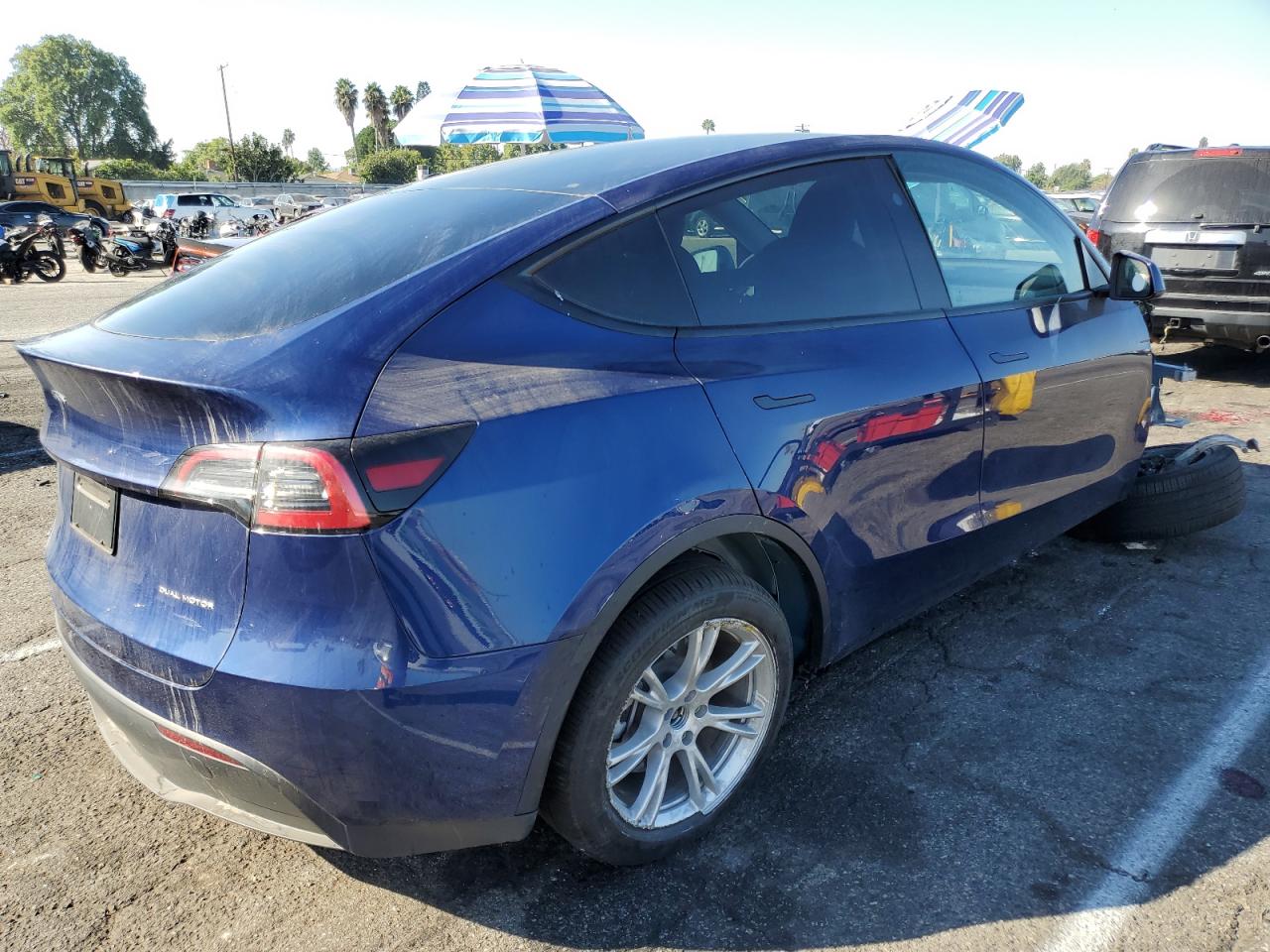 2023 TESLA MODEL Y VIN:7SAYGDEE9PA165745