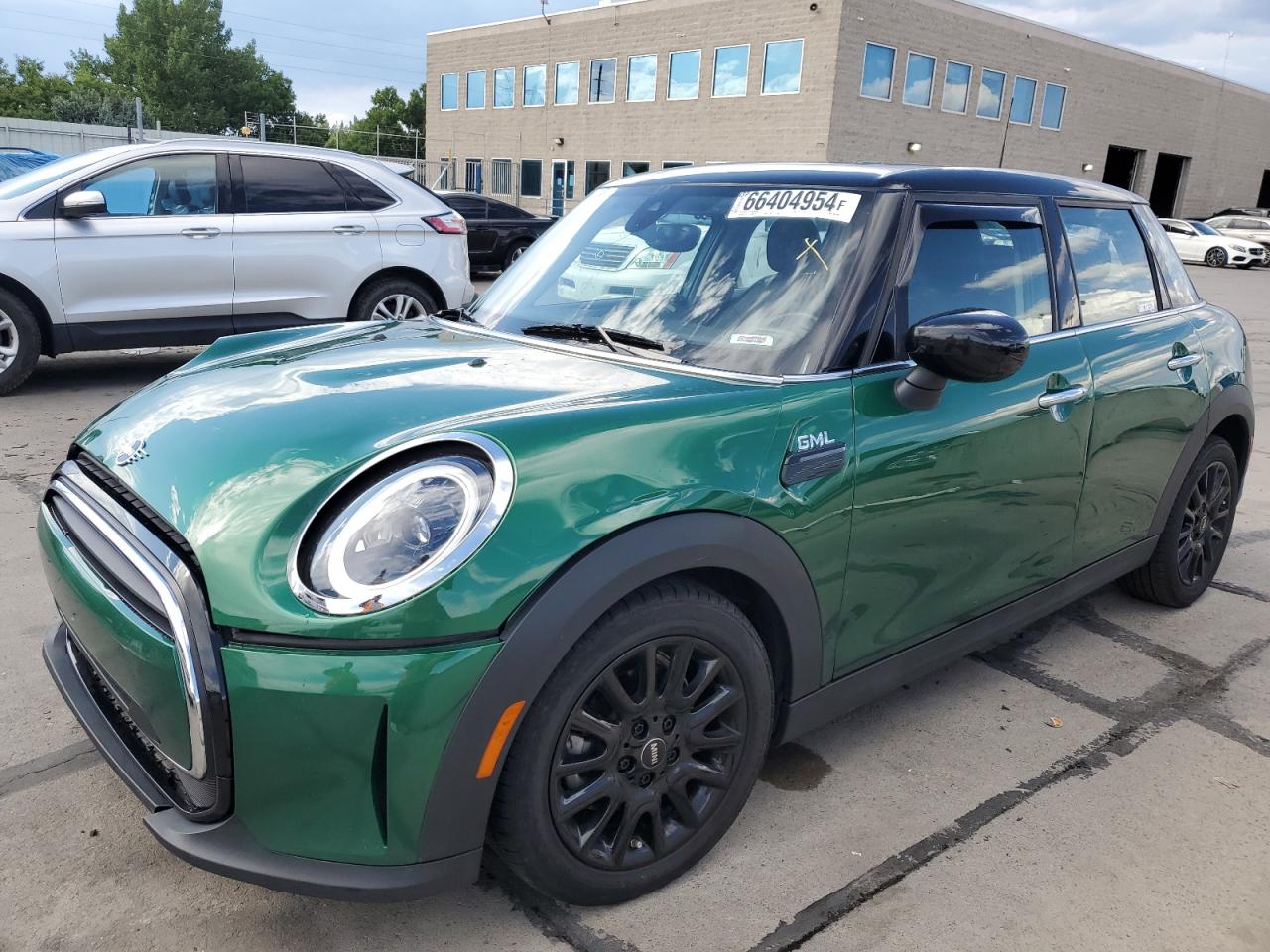 2023 MINI COOPER  VIN:WMW33DK00P2T76198