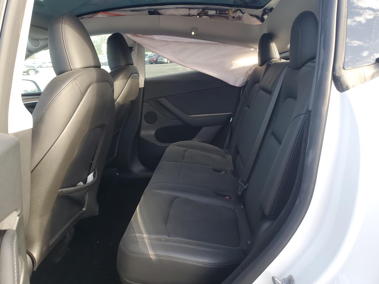 2024 TESLA MODEL Y VIN:7SAYGDED6RF110635