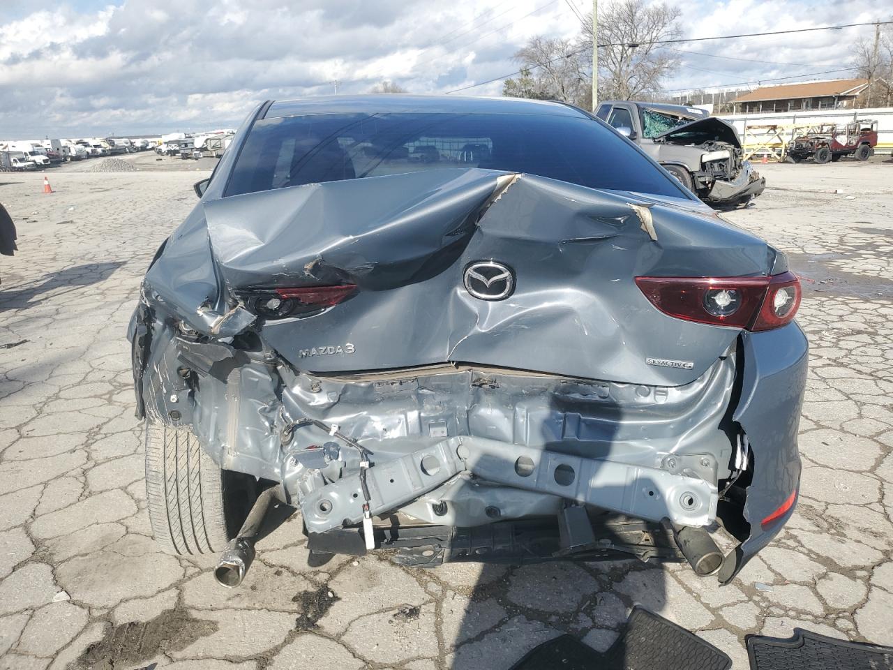 2023 MAZDA 3 PREFERRED VIN:3MZBPACM8PM362526