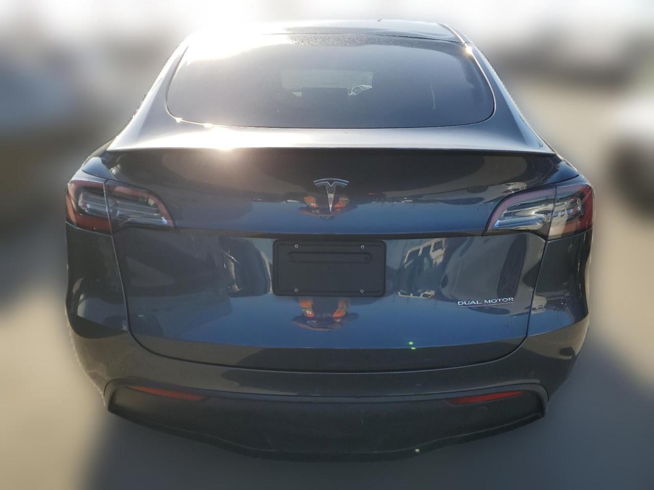 2022 TESLA MODEL Y  VIN:7SAYGDEF3NF348289